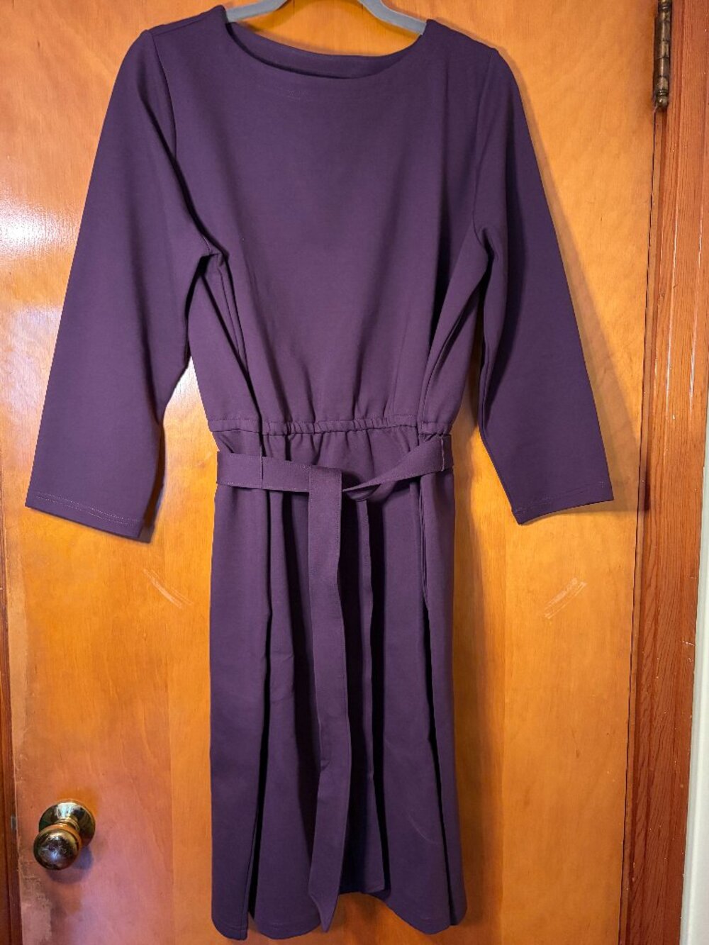 Duluth Trading Co Women's Ponte Pro Knit 3/4 Sleeve Dress Size L, Elderberry